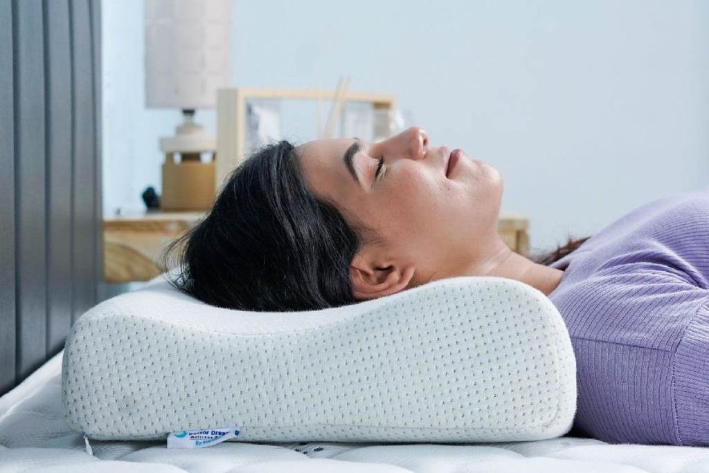 How to Choose the Best Pillow for Neck Pain